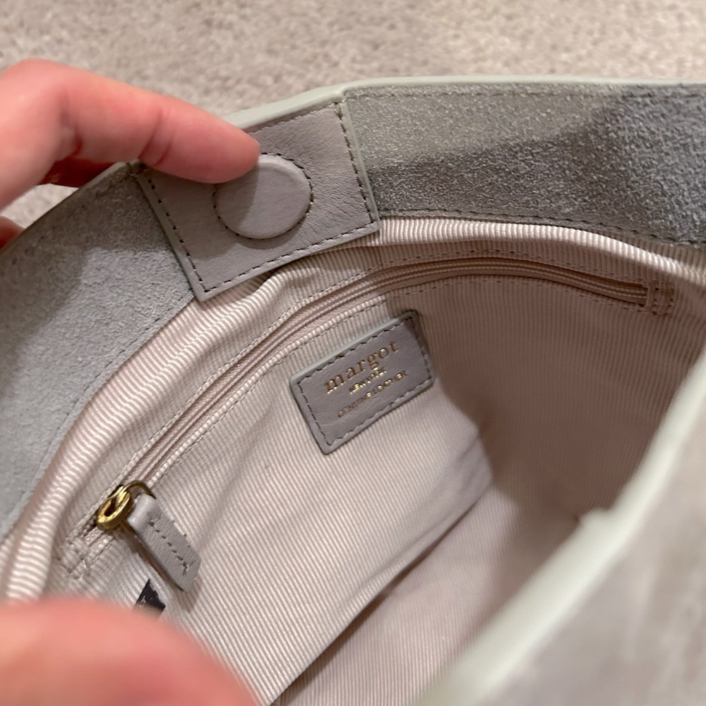 Margot Kaye mini bucket tote - Picture 8 of 9